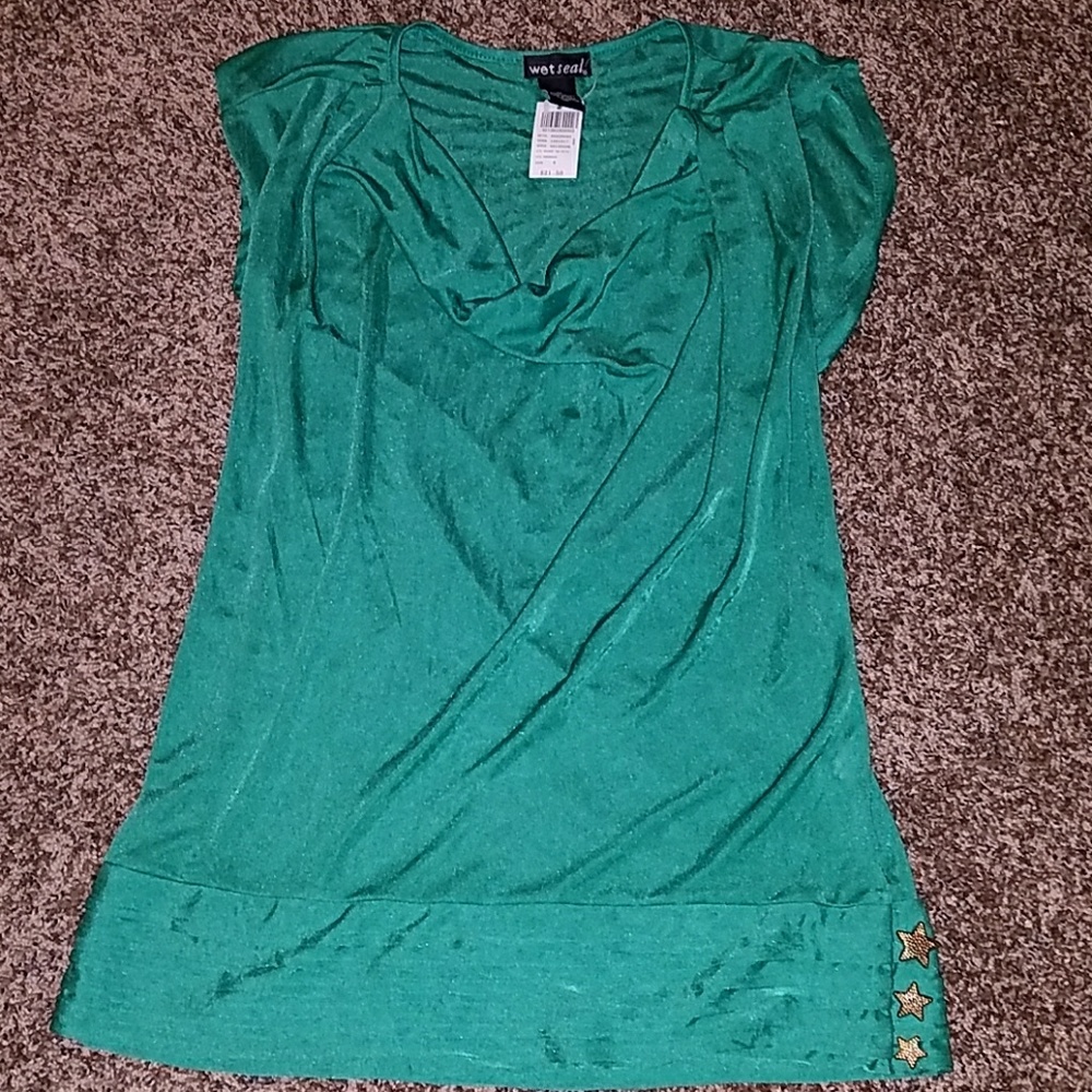 Wet seal top